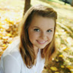 Meet your Posher, Caroline